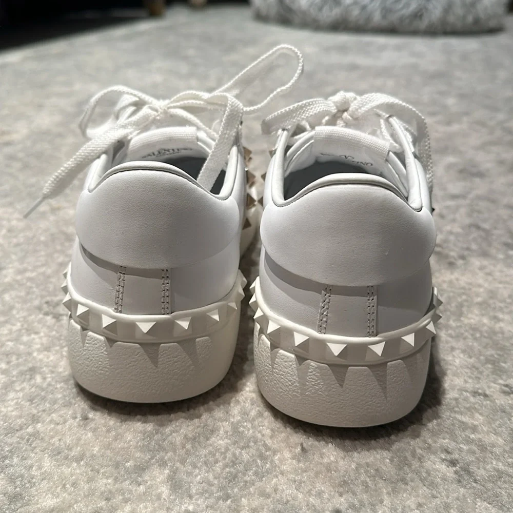 Valentino Garavani Rockstud Sneaker NWOT - Picture 9 of 16